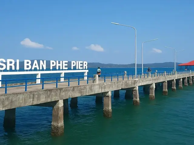 Sri Ban Phe Pier, Ban Phe